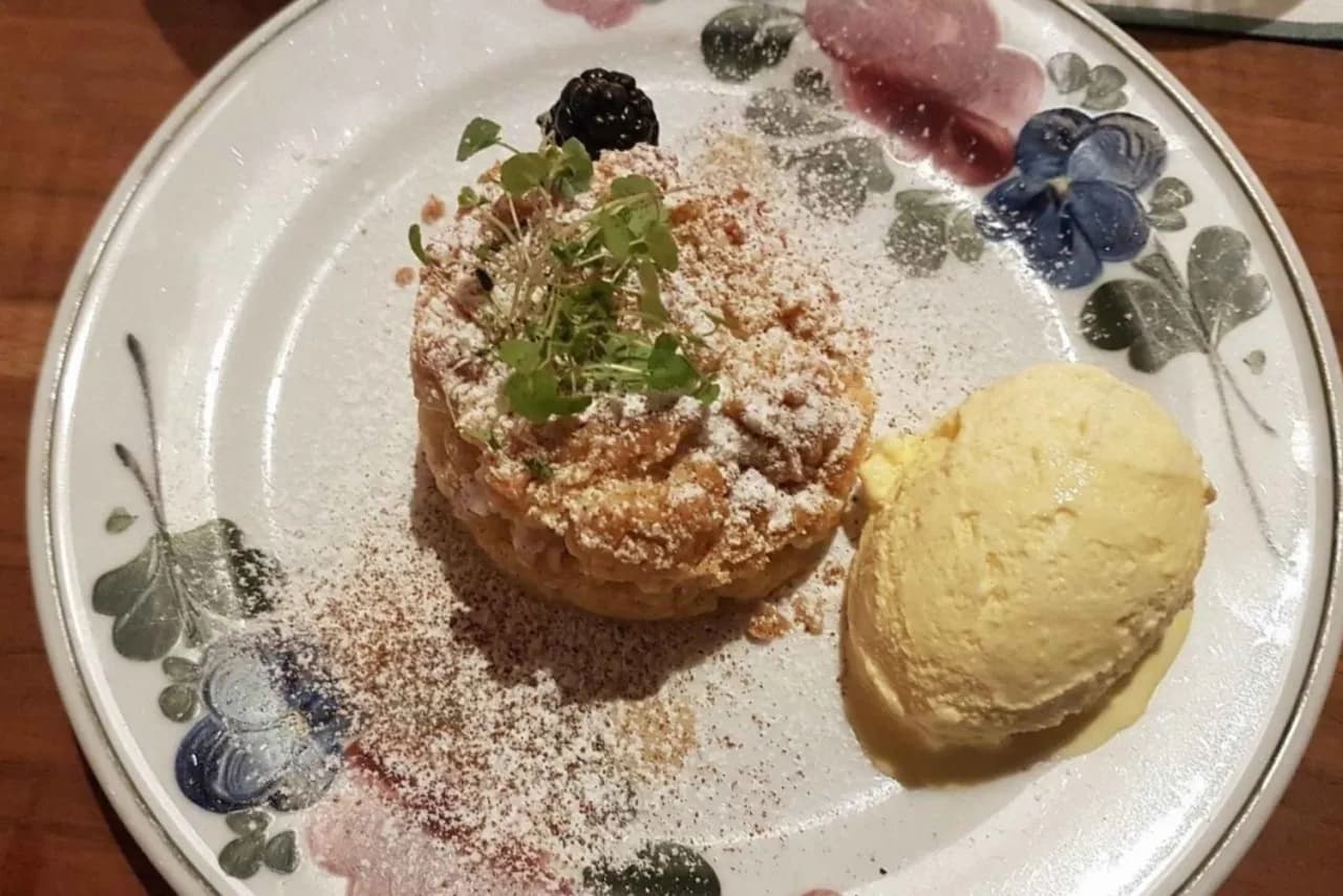 Gdzie zjeść w Bratysławie? Odkryj najlepsze lokale i smaki