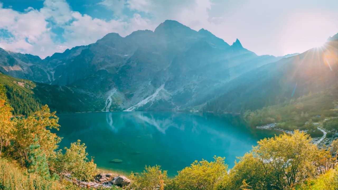 Morskie Oko szlak ile km? Poznaj długość trasy i trudności szlaku